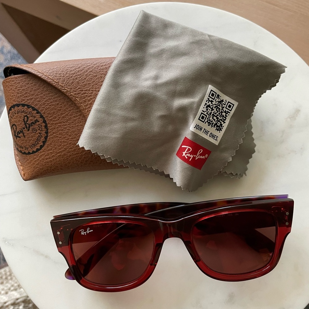 Mega Wayfarer Ray-Ban Red Sunglasses